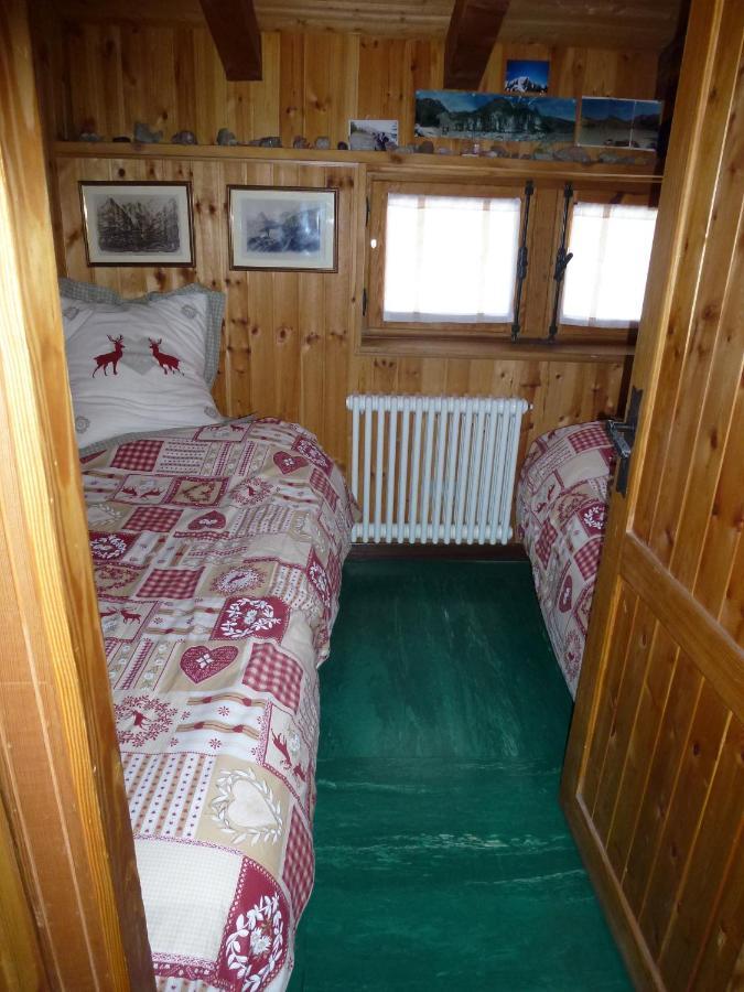 Il Refuge Cir 119 Apartment Courmayeur Bagian luar foto
